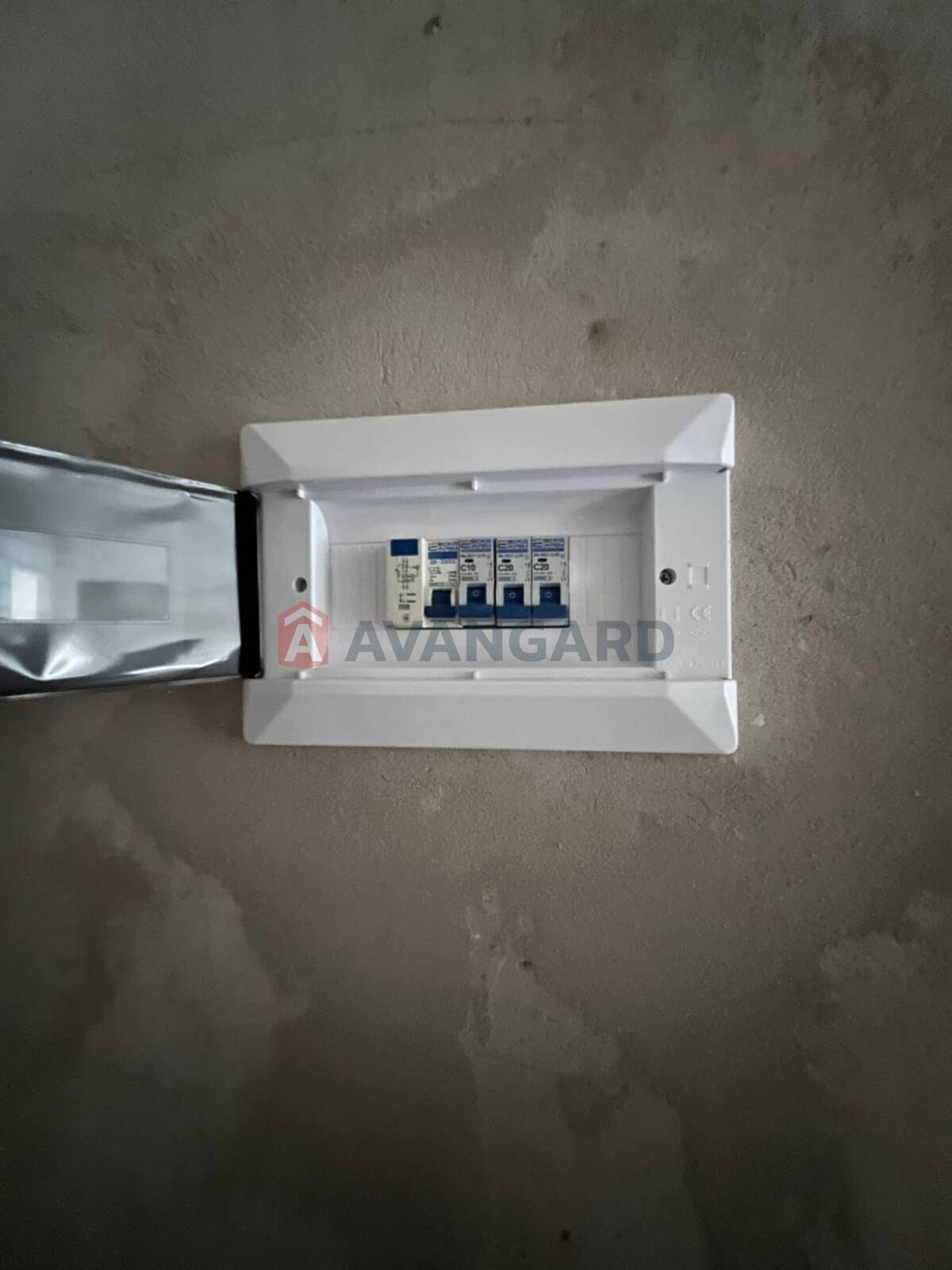 2 ��. ��������, 75/36.5/18.9 ��. �., 6/10 ������ ���� 7