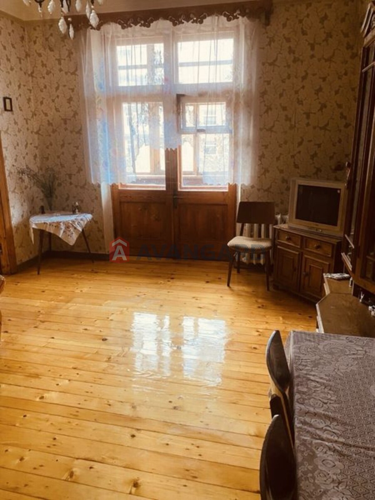 2 ��. ��������, 53/-/8 ��. �., 2/5 ������ ���� 3