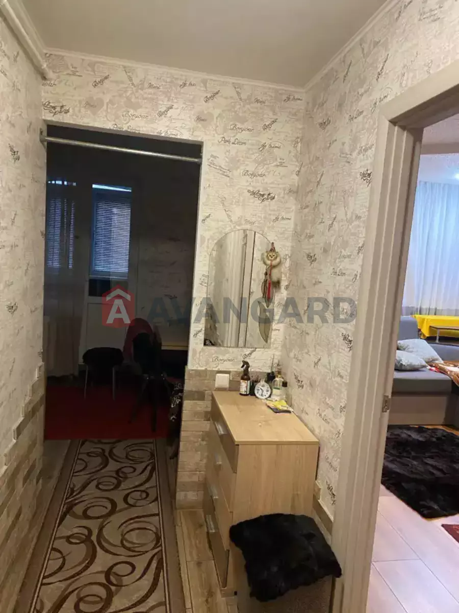 1 ��. ��������, 34/18/7 ��. �., 1/5 ������ ���� 8