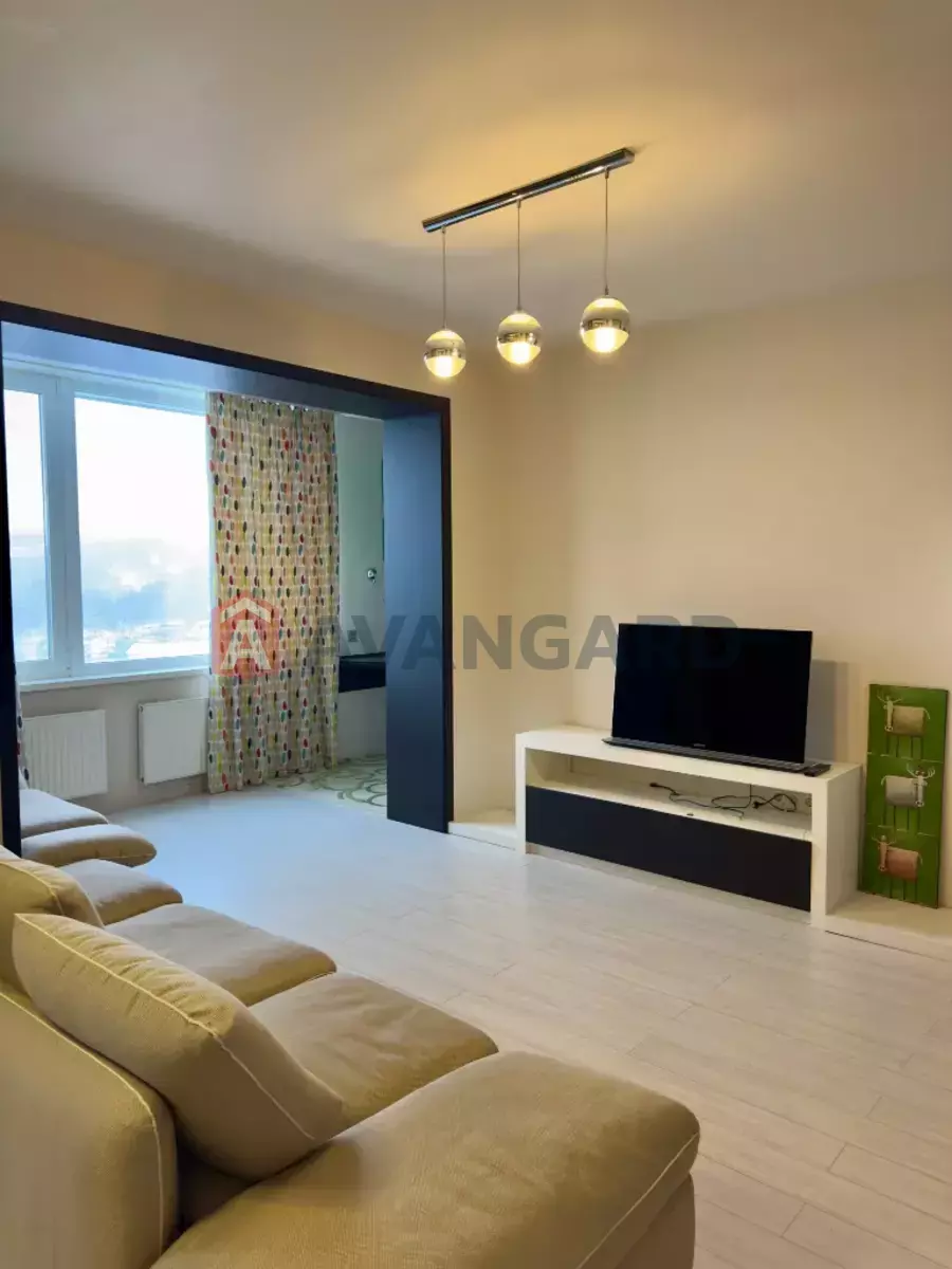 2 ��. ��������, 72/38/15 ��. �., 10/10 ������ ���� 20