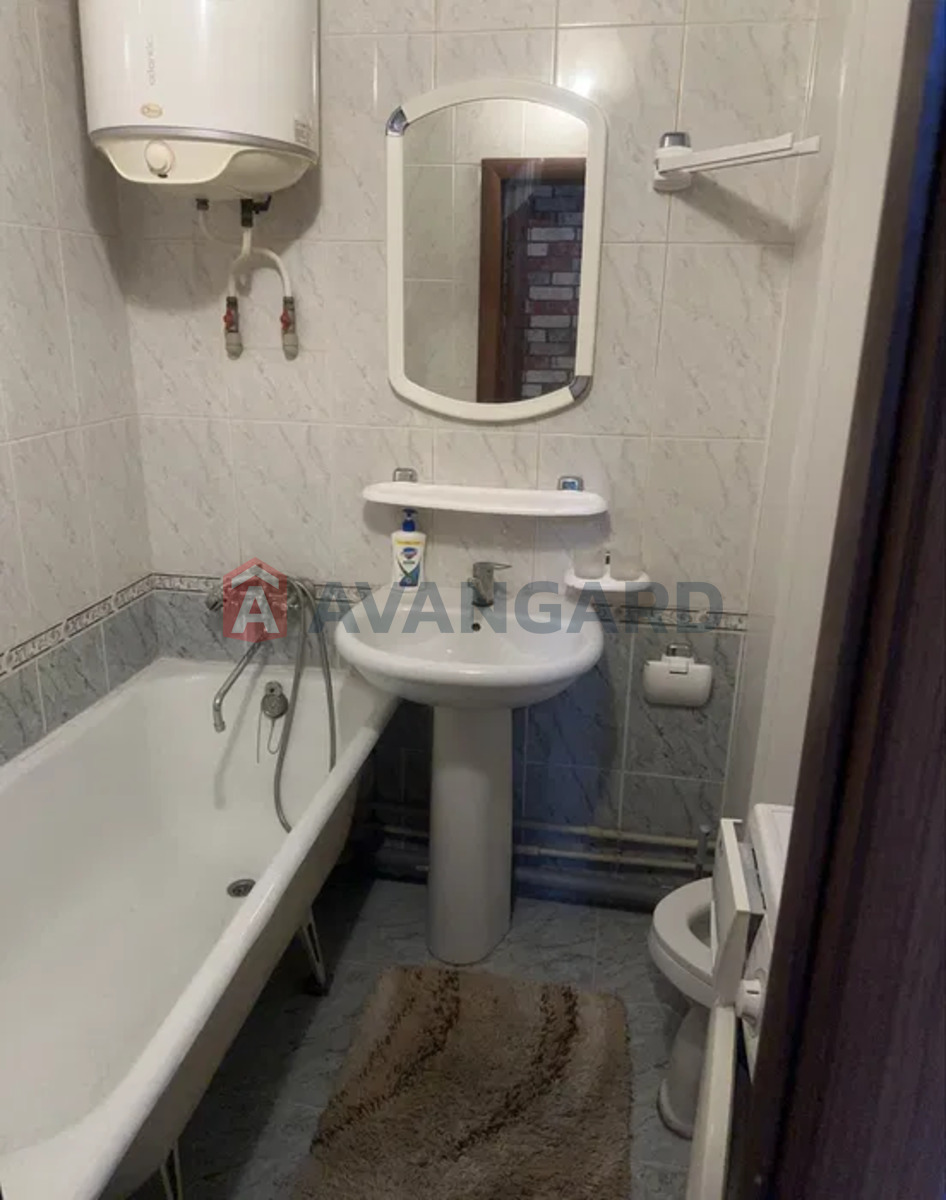 2 ��. ��������, 37/-/7 ��. �., 9/13 ������ ���� 7