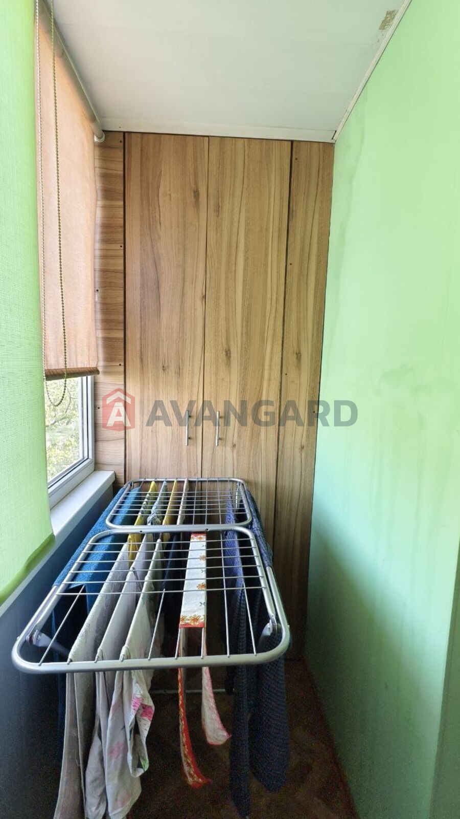 3 ��. ��������, 52/25/18 ��. �., 6/9 ������ ���� 7