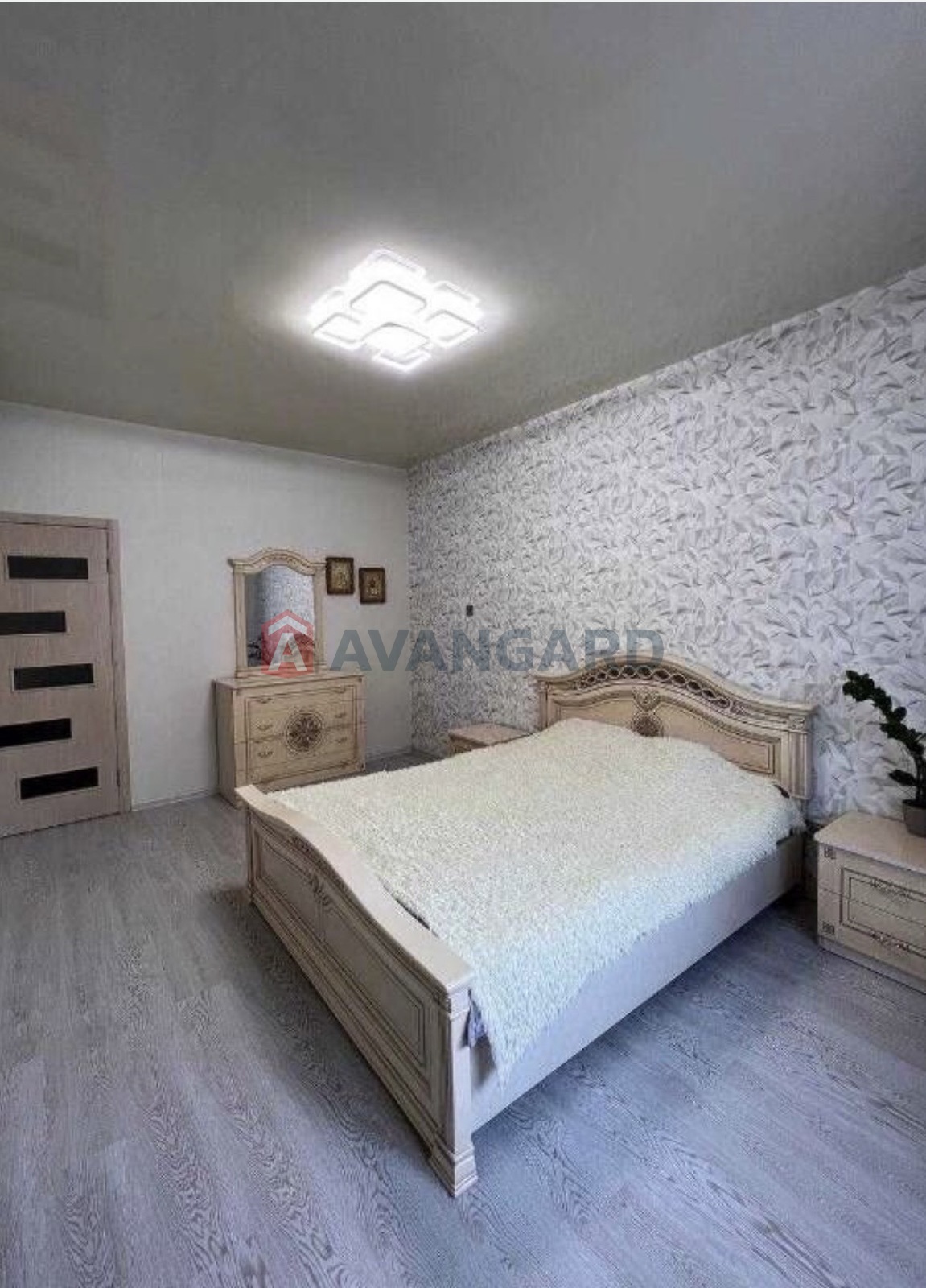 2 ��. ��������, 55/-/8 ��. �., 3/9 ������ ���� 2