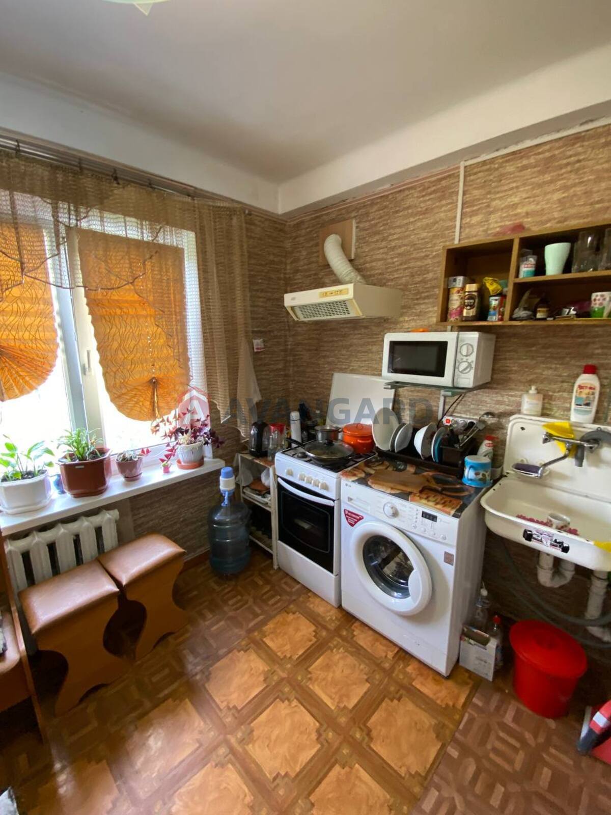 2 . , 52/31/7 . ., 9/9   3