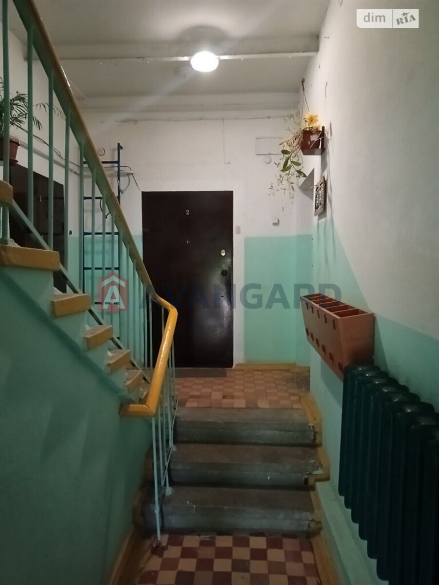 3 ��. ��������, 64/-/6 ��. �., 1/2 ������ ���� 5