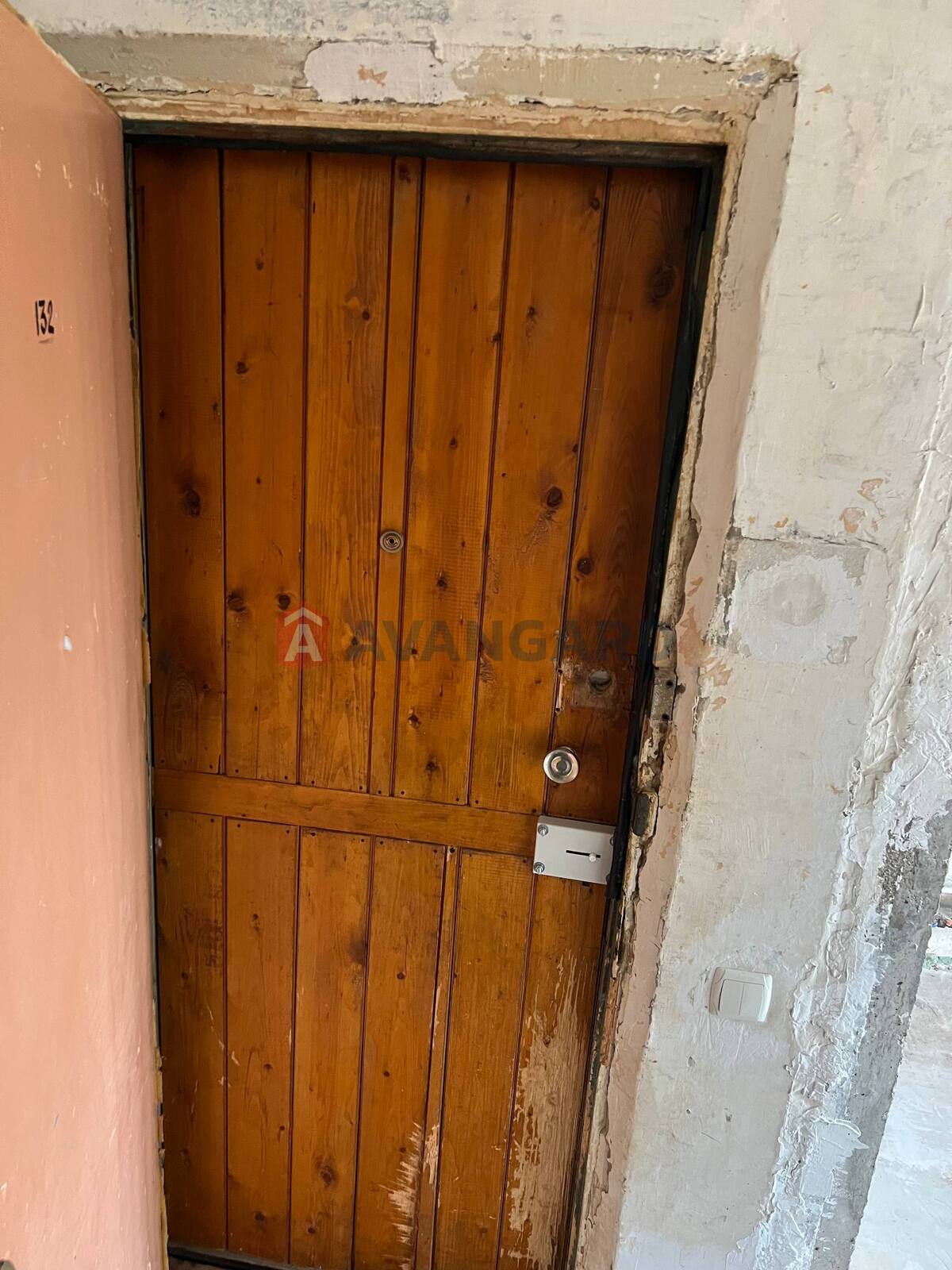 3 ����. ��������, 75/-/18 ��. �., 7/9 ���� ���� 18