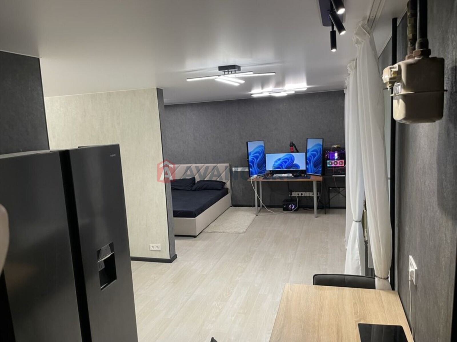 2 . , 42/-/12 . ., 4/4   19