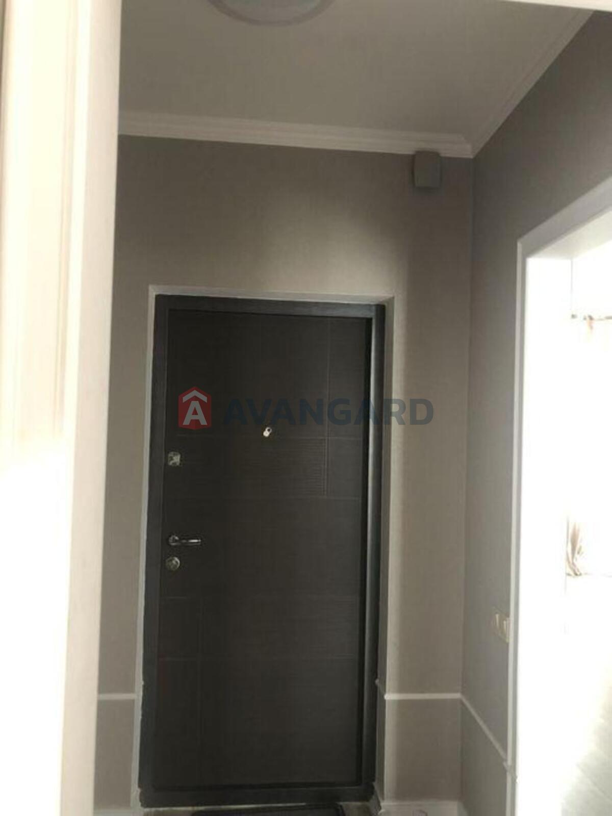 1 ��. ��������, 40/-/12 ��. �., 15/22 ������ ���� 8