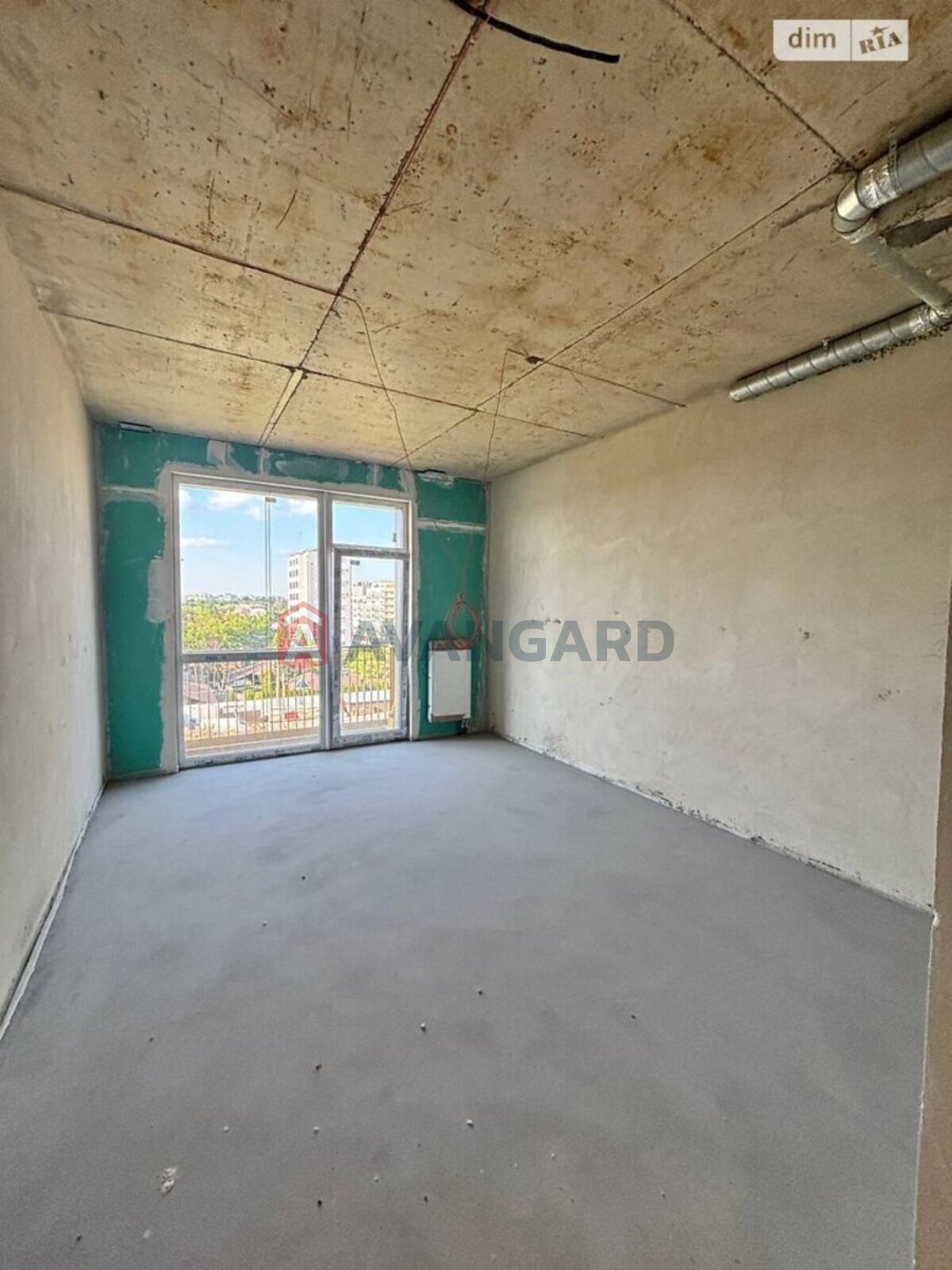 1 ��. ��������, 28/15/13 ��. �., 3/7 ������ ���� 2