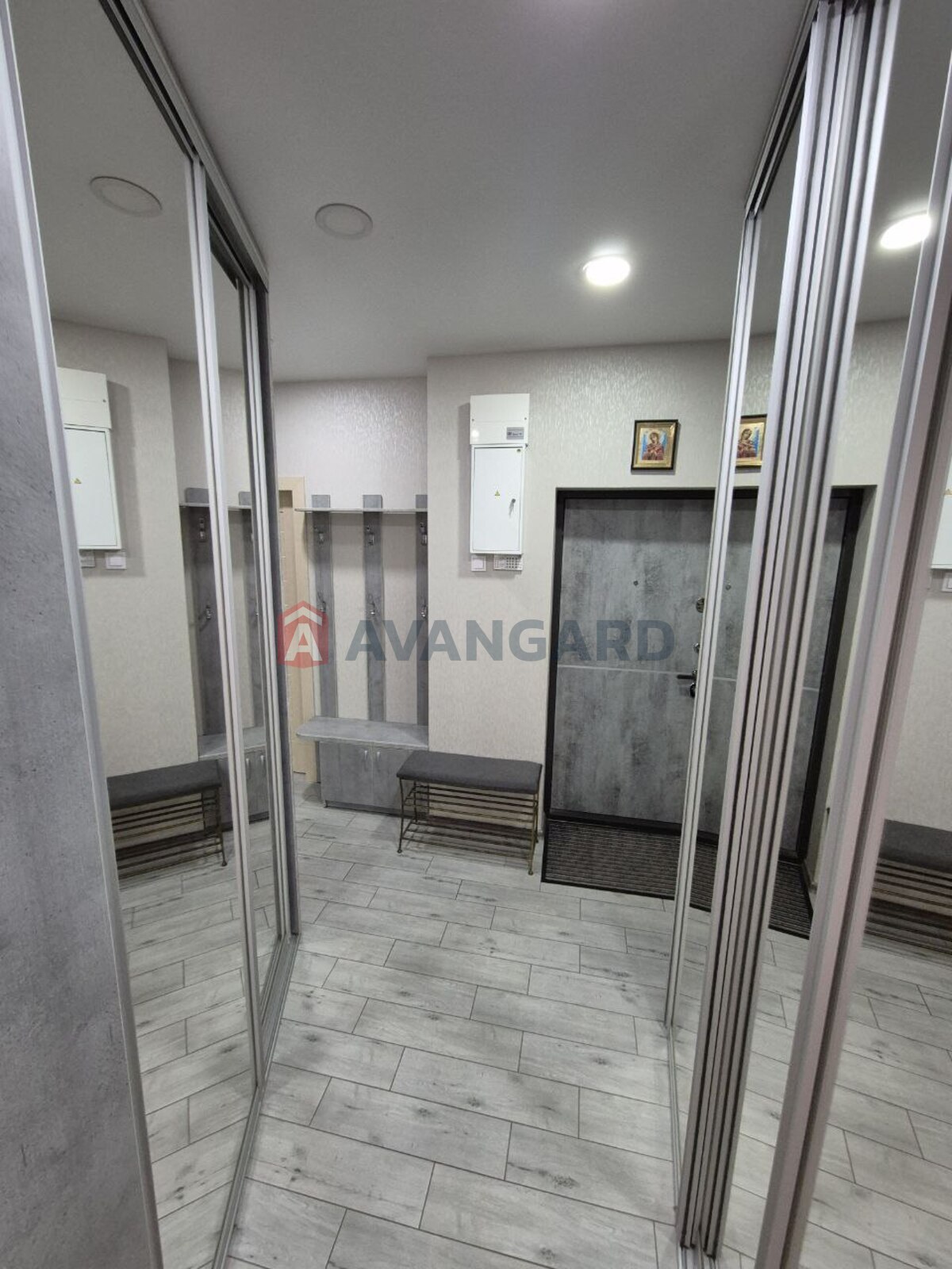 3 кім. квартира, 87/45/15 кв. м., 7/7 поверх фото 2 3 кім. квартира, 87/45/15 кв. м., 7/7 поверх фото 2