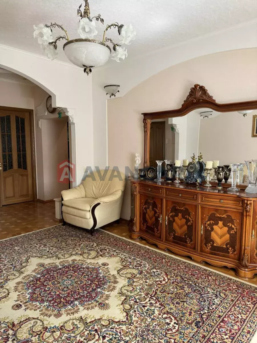 3 ��. ��������, 75,9/49/12 ��. �., 3/4 ������ ���� 4