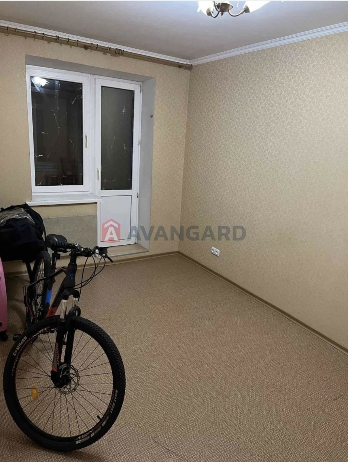 2 ��. ��������, 49/38/9 ��. �., 4/9 ������ ���� 7