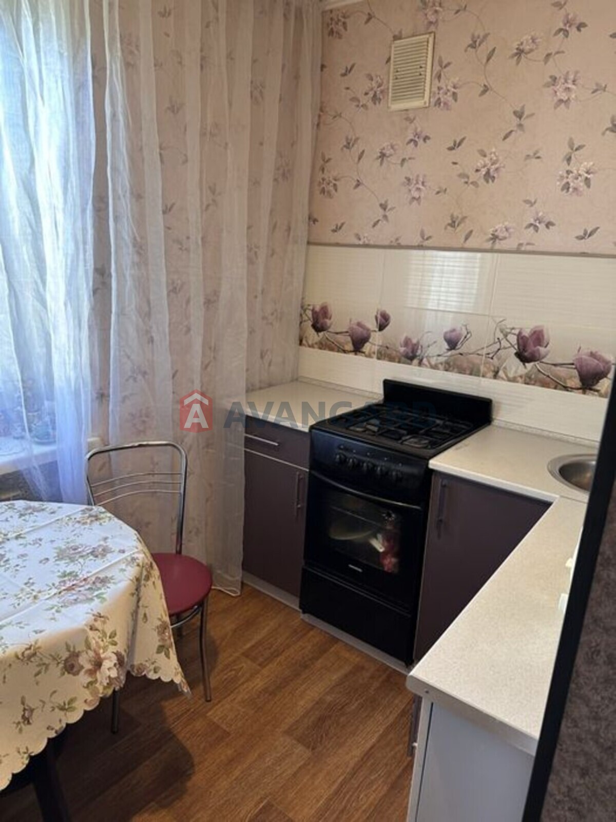 1 ��. ��������, 30/-/5 ��. �., 10/10 ������ ���� 1