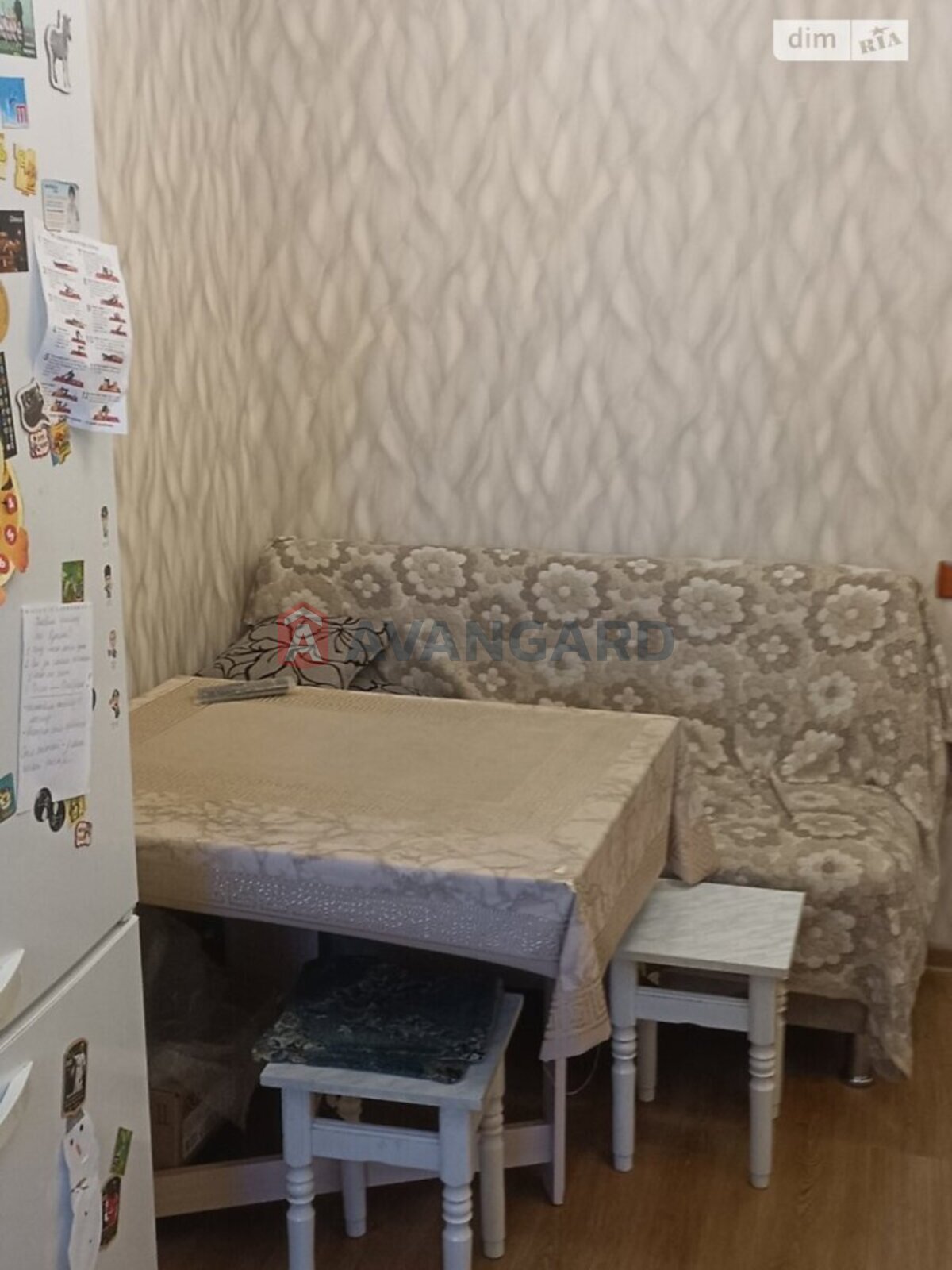 2 ��. ��������, 36/25/4 ��. �., 1/10 ������ ���� 28