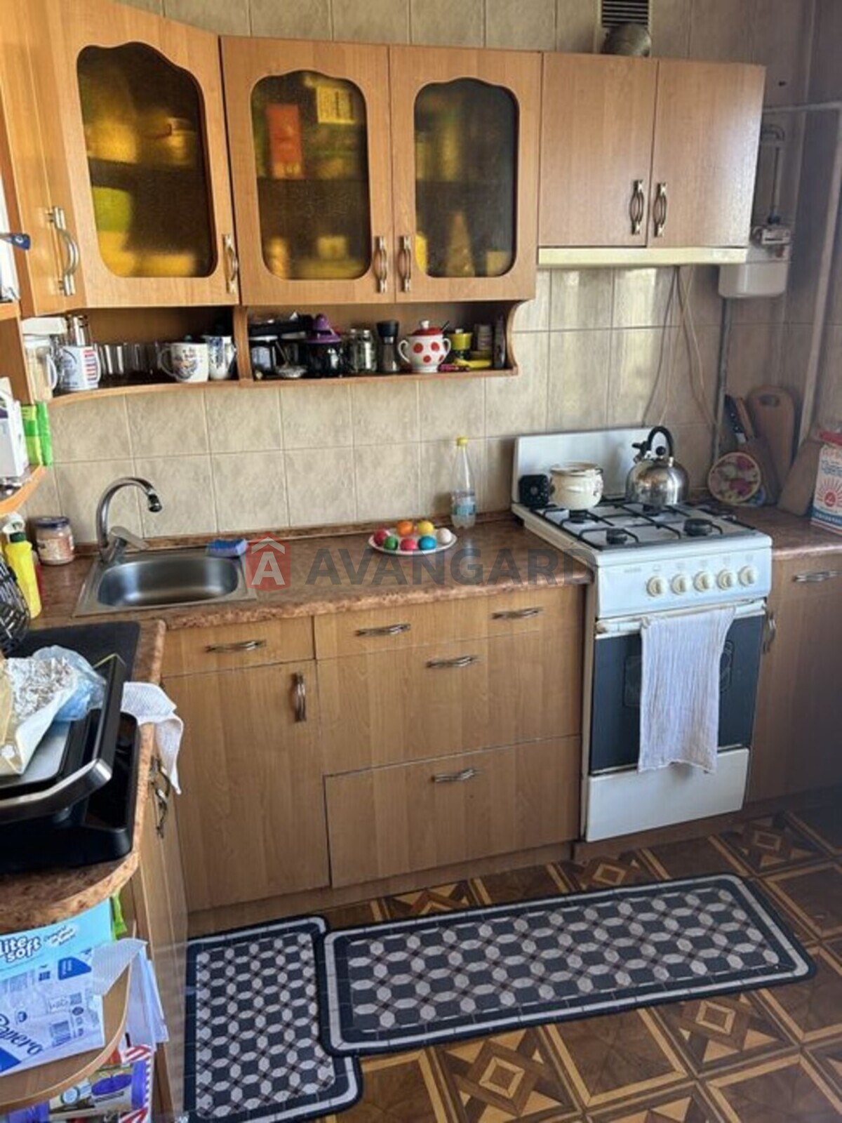 2 ��. ��������, 50/-/8 ��. �., 7/9 ������ ���� 6