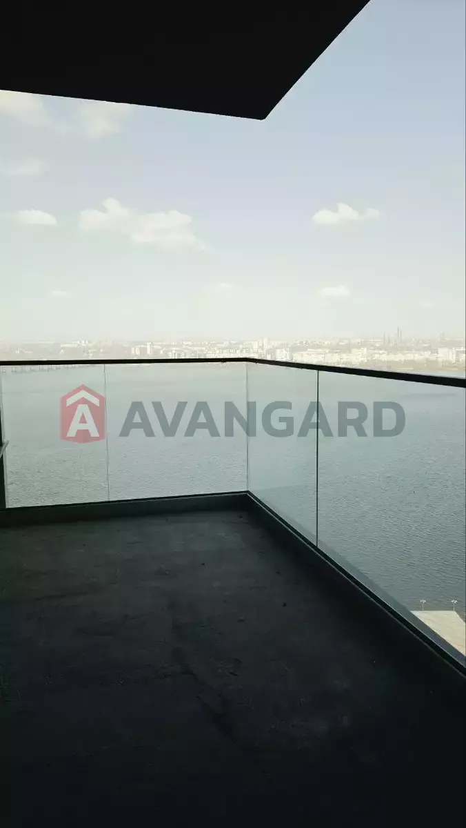 5 ��. ��������, 215/-/- ��. �., 20/36 ������ ���� 2