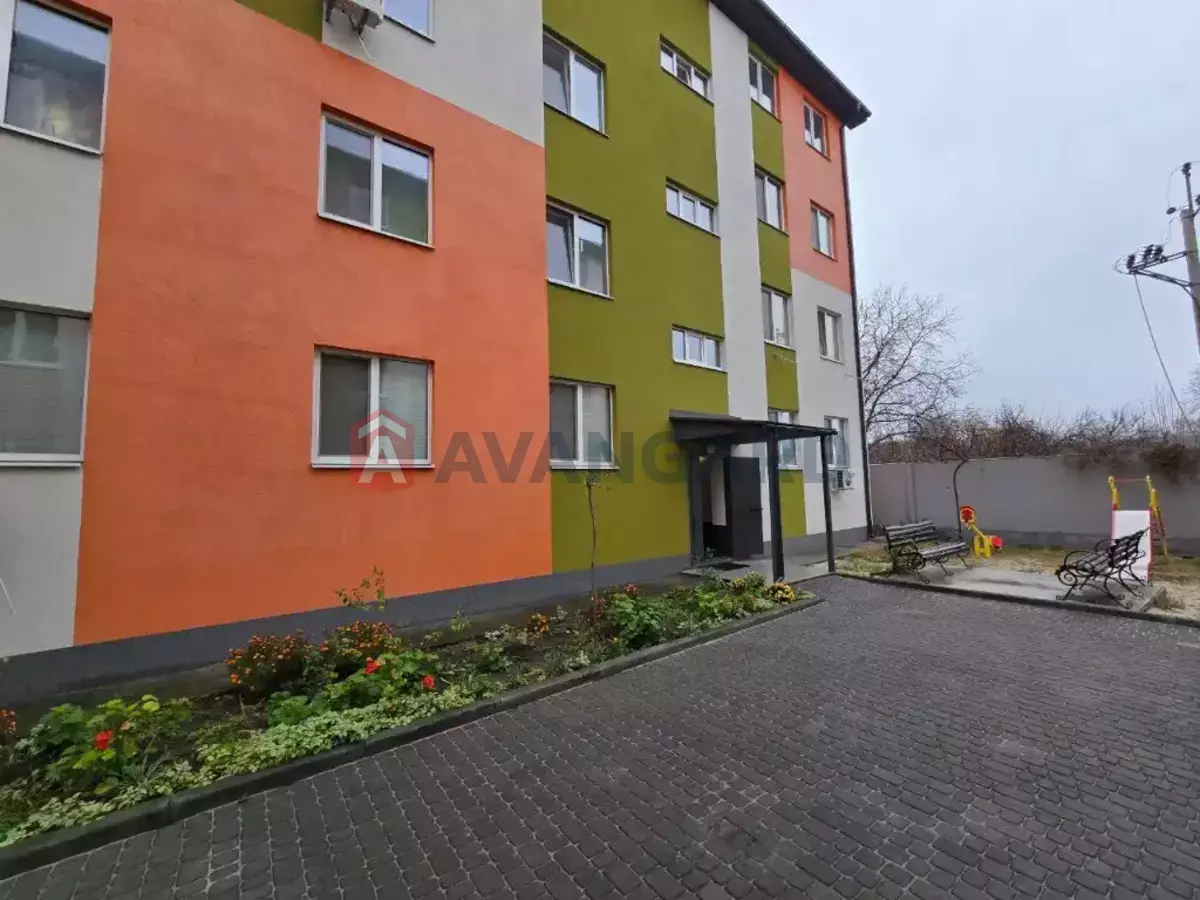 3 . , 56/-/- . ., 2/4   4