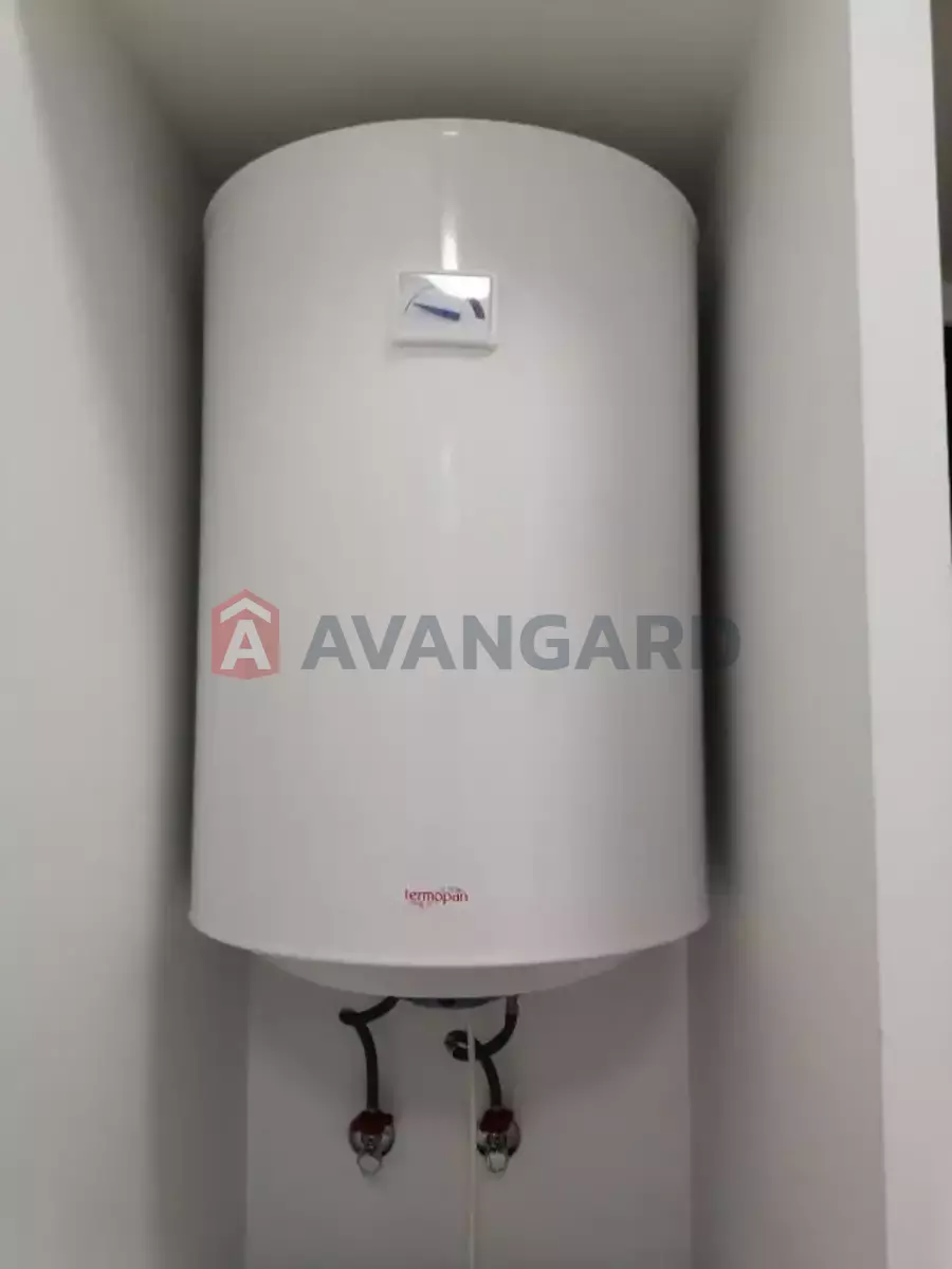 1 ��. ��������, 18/18/- ��. �., 2/3 ������ ���� 9