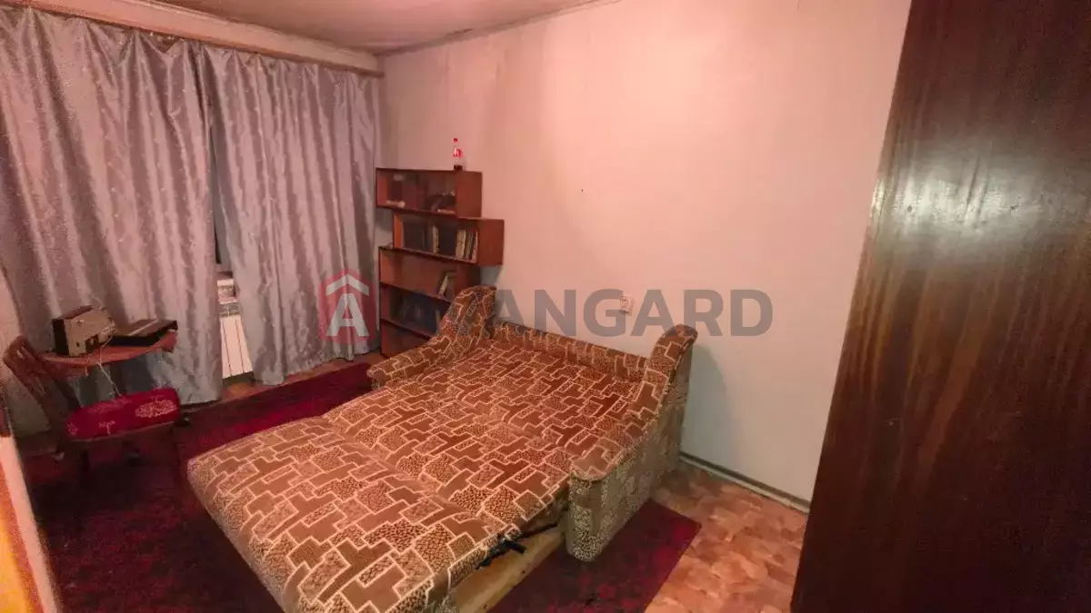 4 ����. ��������, 69/43/7 ��. �., 9/10 ���� ���� 9