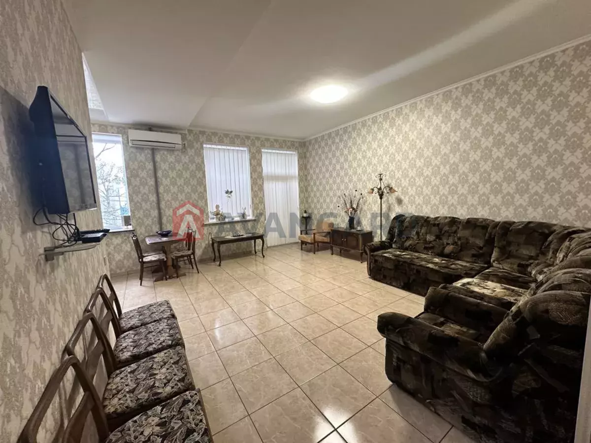 3 ����. ��������, 71/-/10 ��. �., 3/5 ���� ���� 2