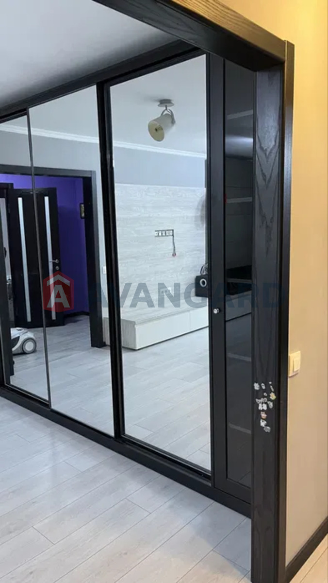 3 . , 72/-/9 . ., 3/9   10