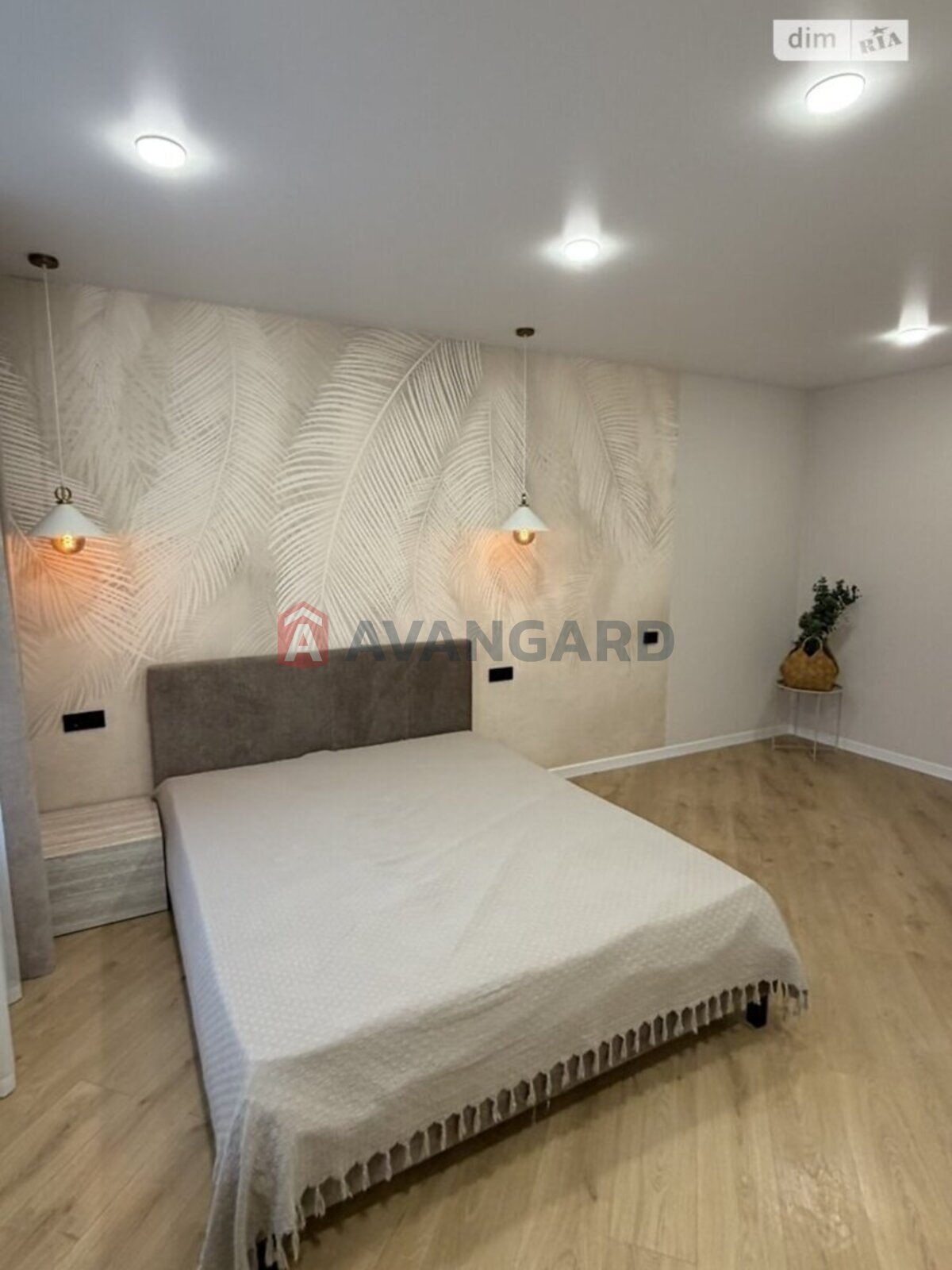 1 ��. ��������, 49/22/16 ��. �., 8/10 ������ ���� 2