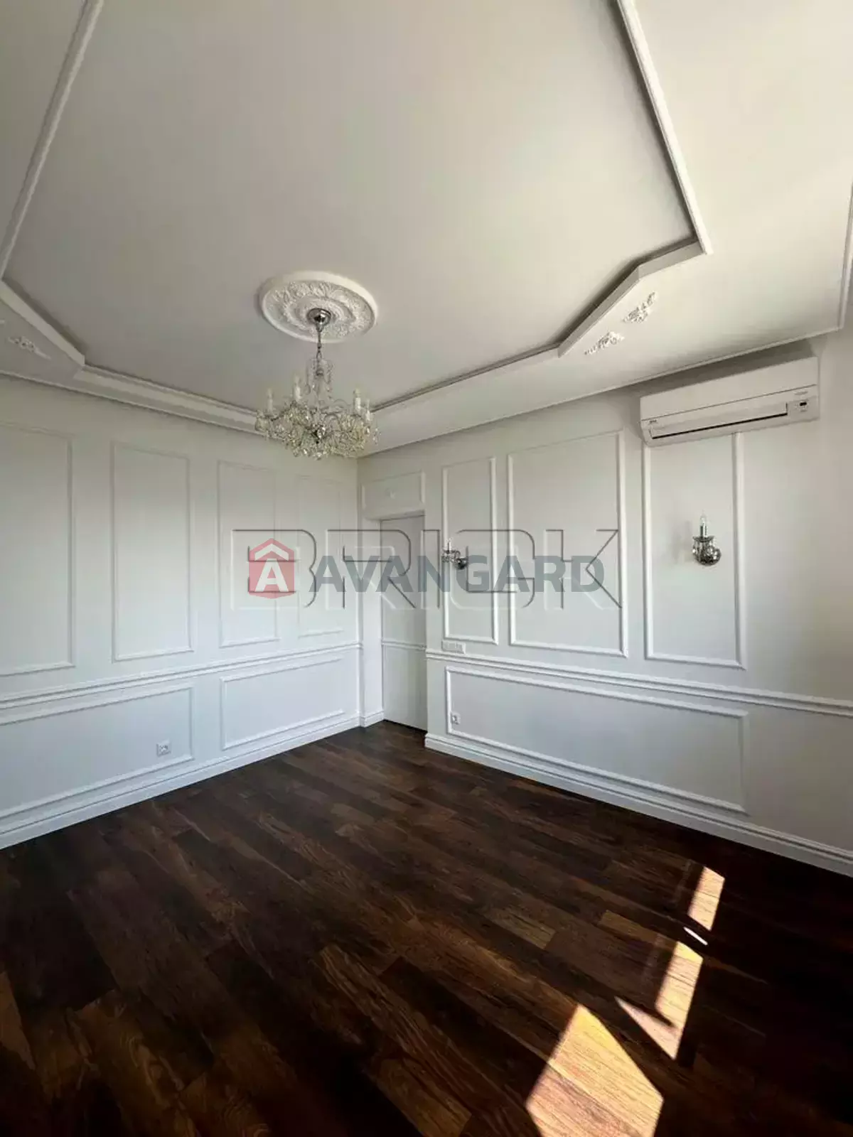 2 ��. ��������, 84/30/15 ��. �., 15/26 ������ ���� 11