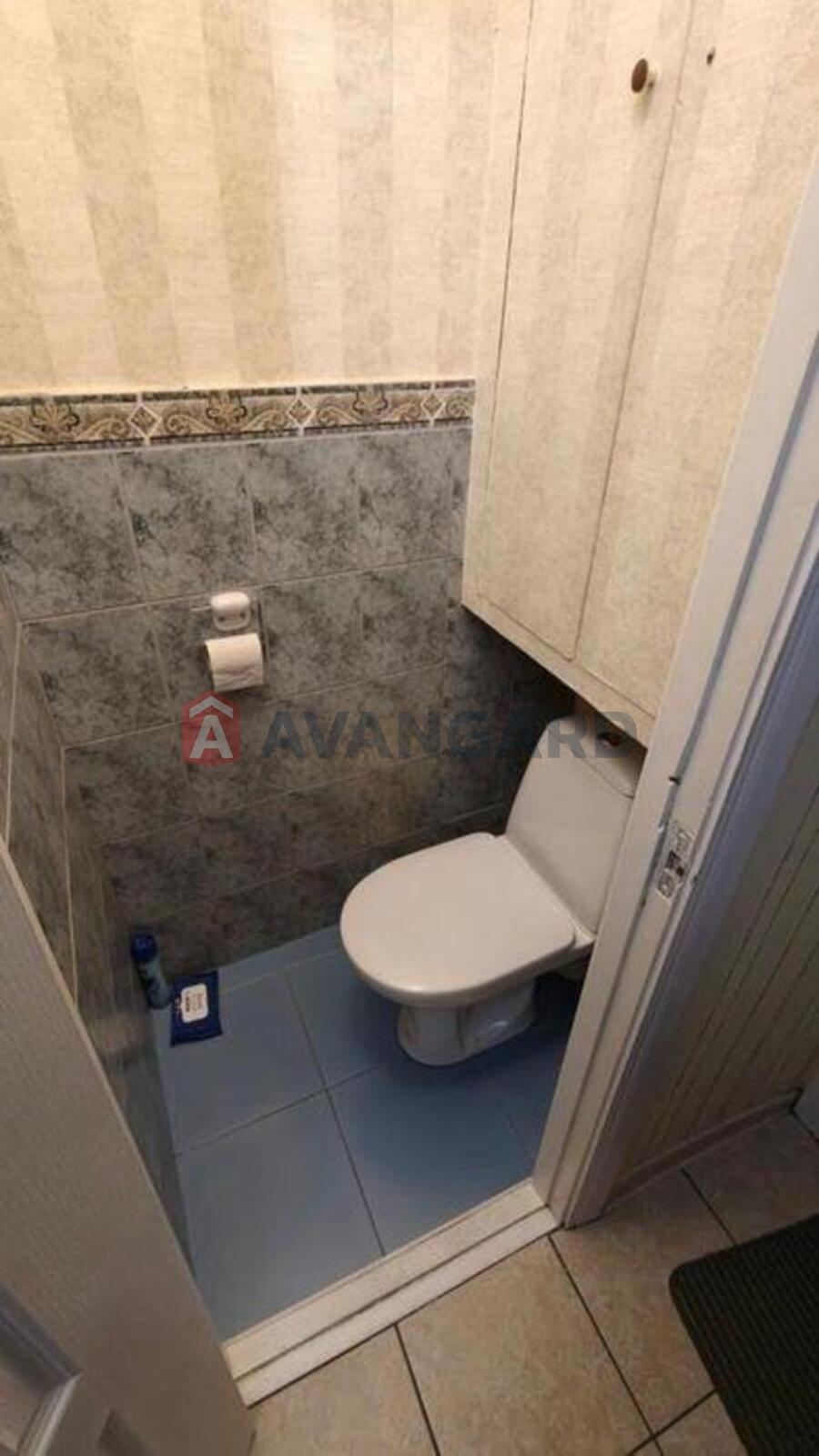 2 ��. ��������, 40/-/6 ��. �., 2/5 ������ ���� 6