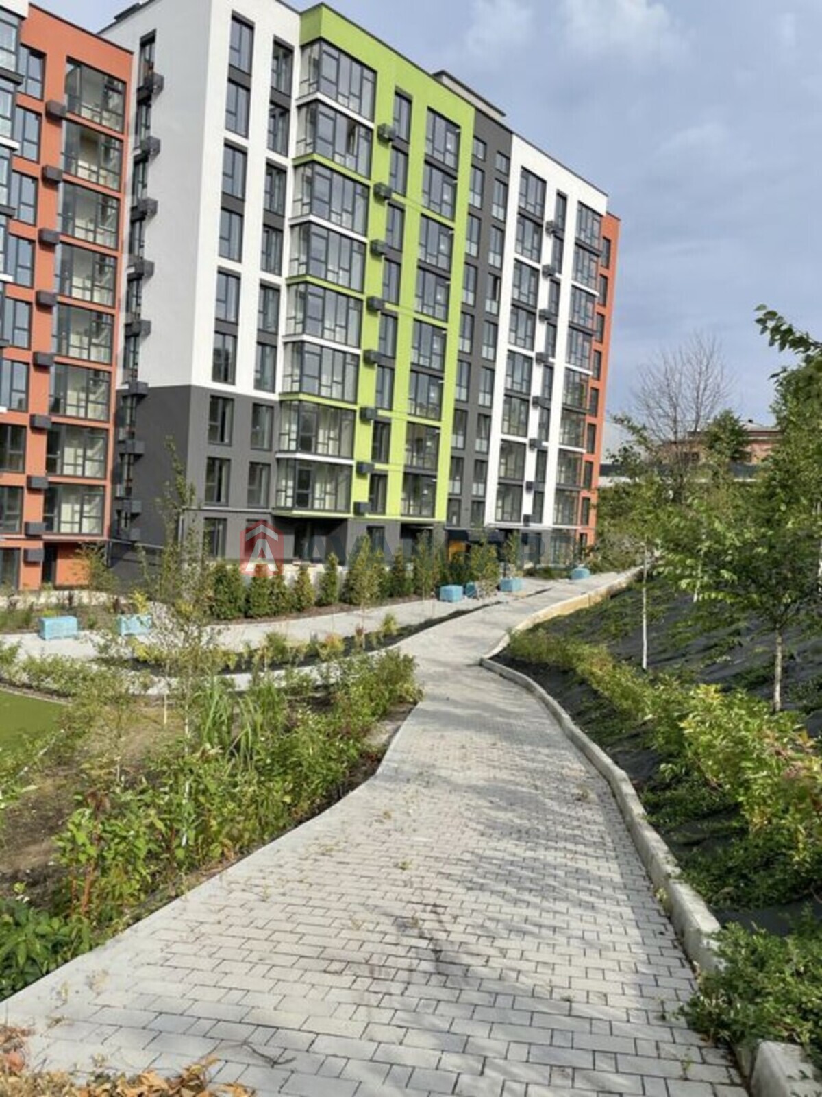 2 ��. ��������, 72/-/15 ��. �., 5/10 ������ ���� 3