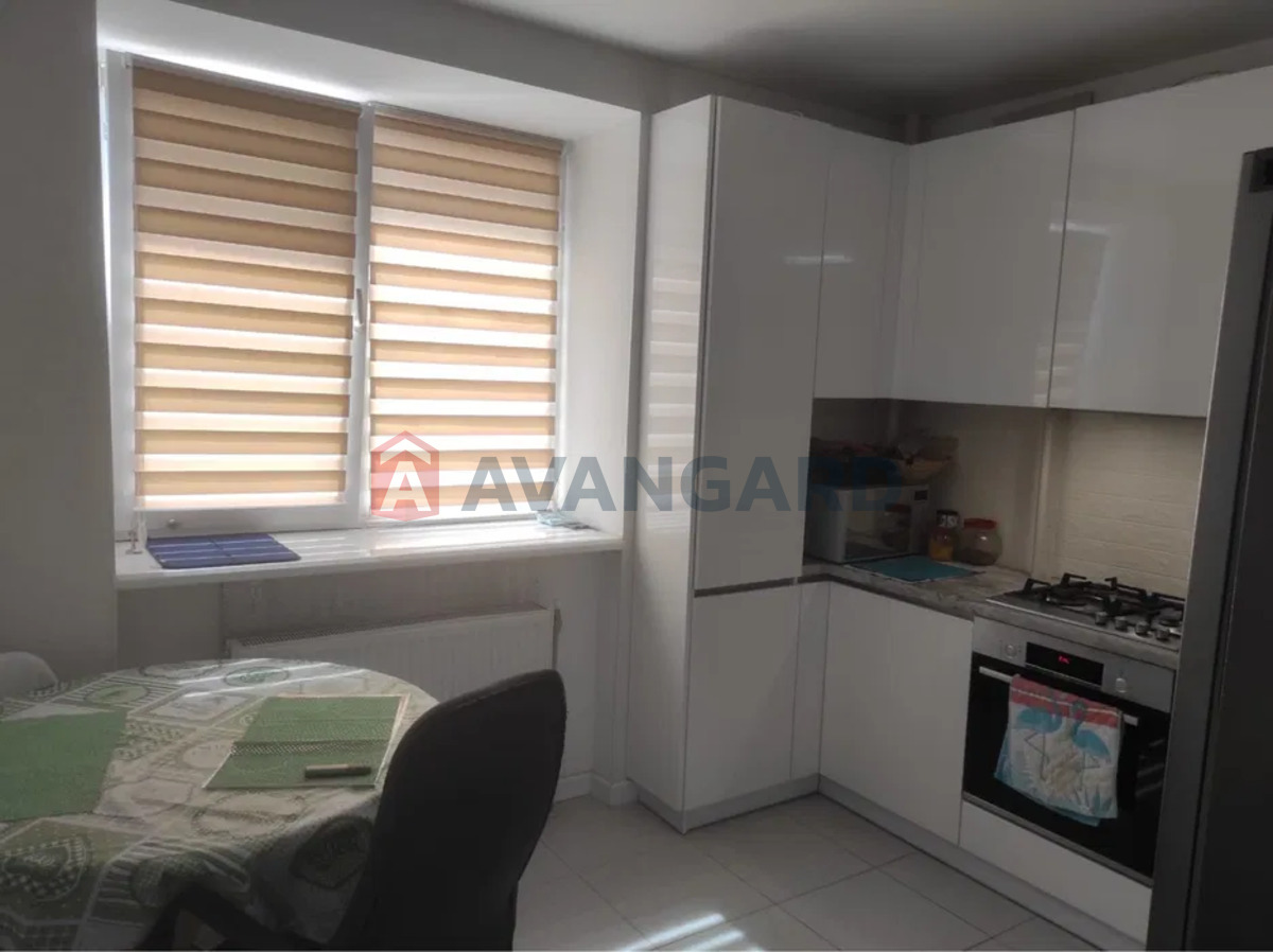 2 ��. ��������, 67/-/15 ��. �., 2/12 ������ ���� 14