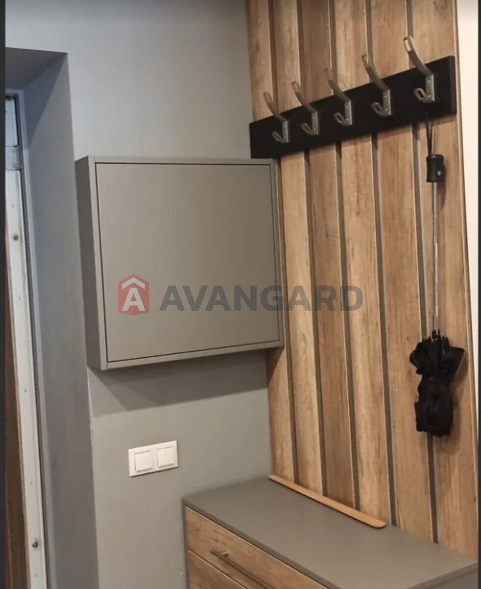 3 ��. ��������, 78/60/15 ��. �., 9/11 ������ ���� 18