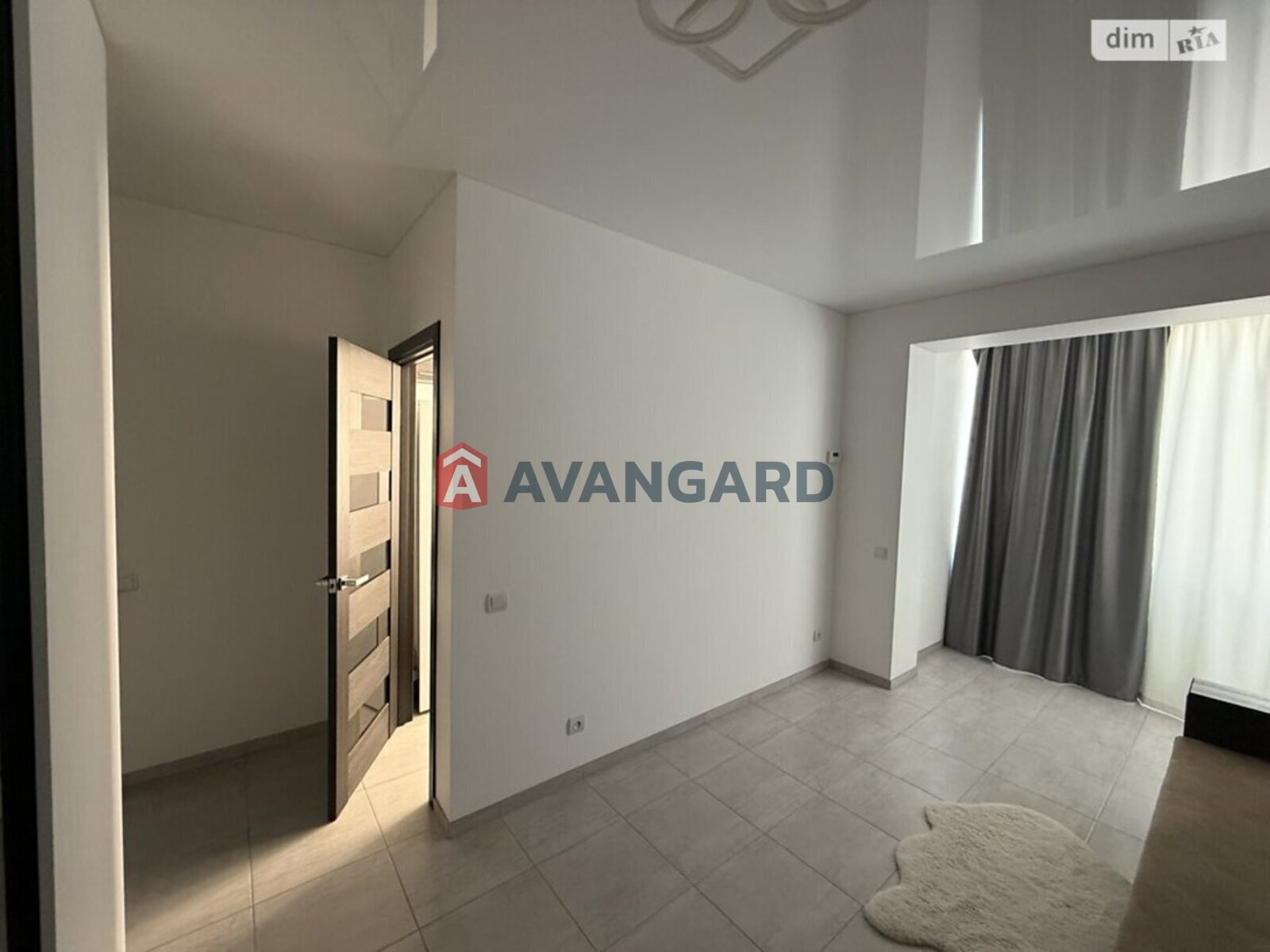 1 ��. ��������, 36/-/- ��. �., 7/11 ������ ���� 7