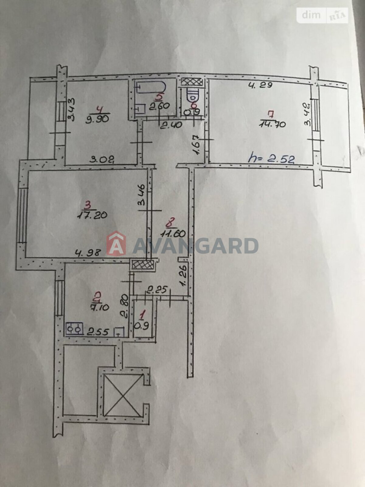 3 ��. ��������, 67/41/71 ��. �., 9/9 ������ ���� 2