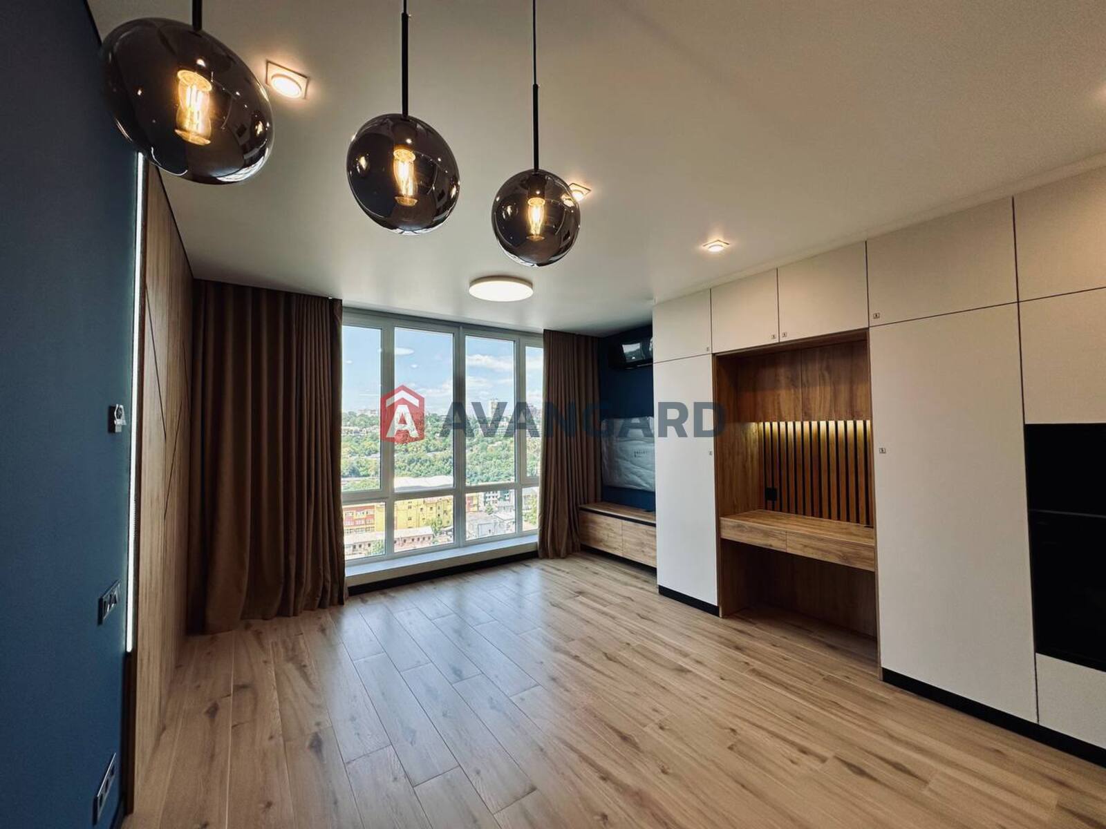 1 . , 33,9/-/15 . ., 19/24   2