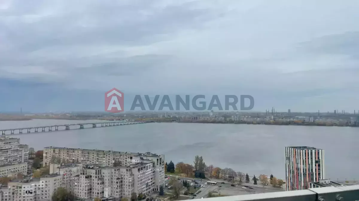 3 ��. ��������, 157/-/- ��. �., 18/18 ������ ���� 8