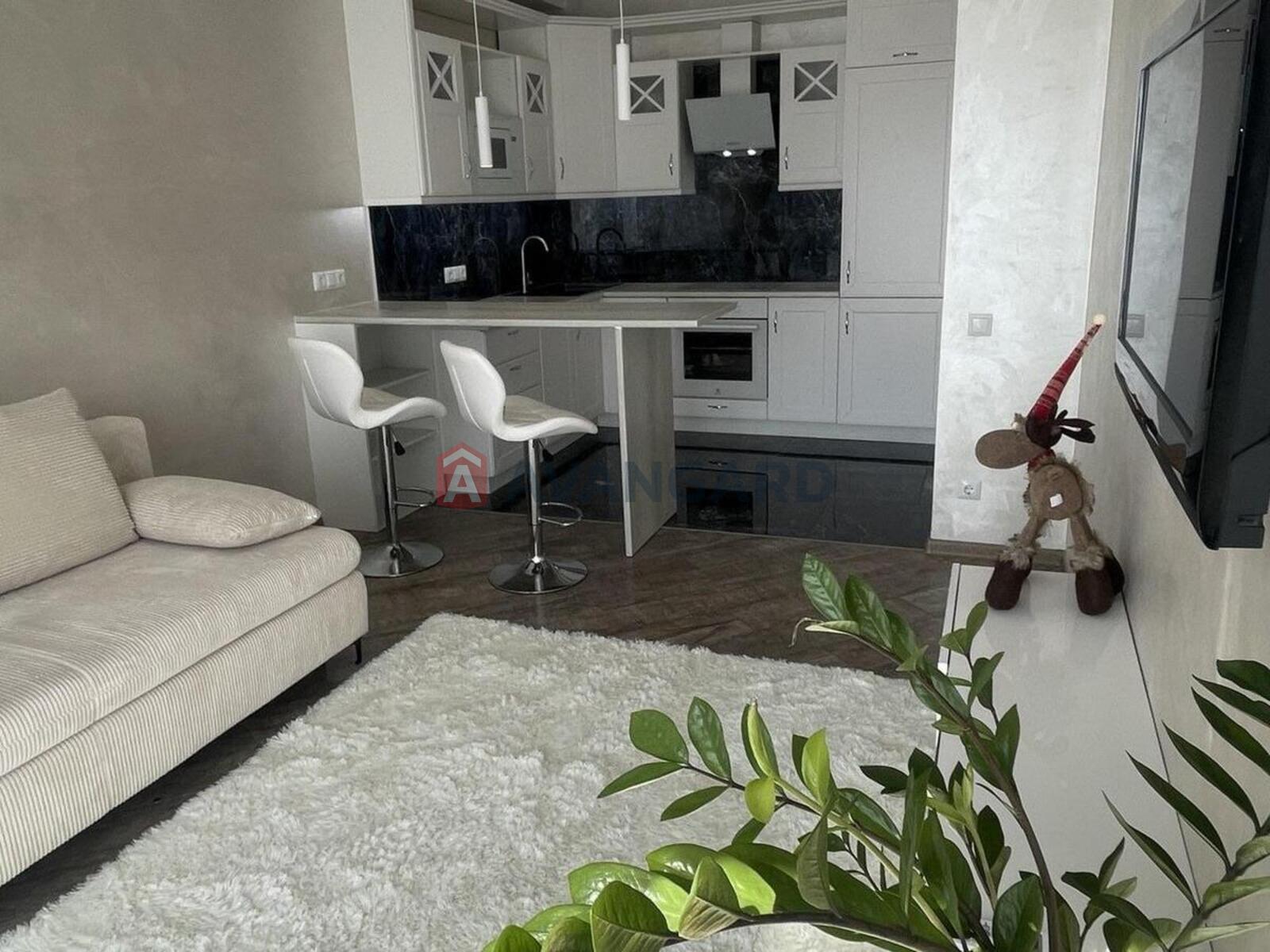 1 ��. ��������, 41/15/21 ��. �., 14/21 ������ ���� 1