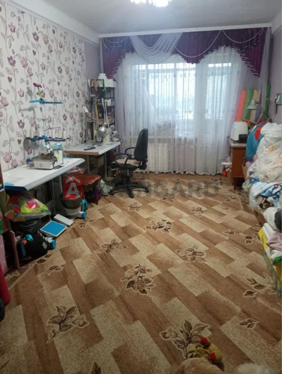 3 ����. ��������, 68/-/7 ��. �., 7/9 ���� ���� 5