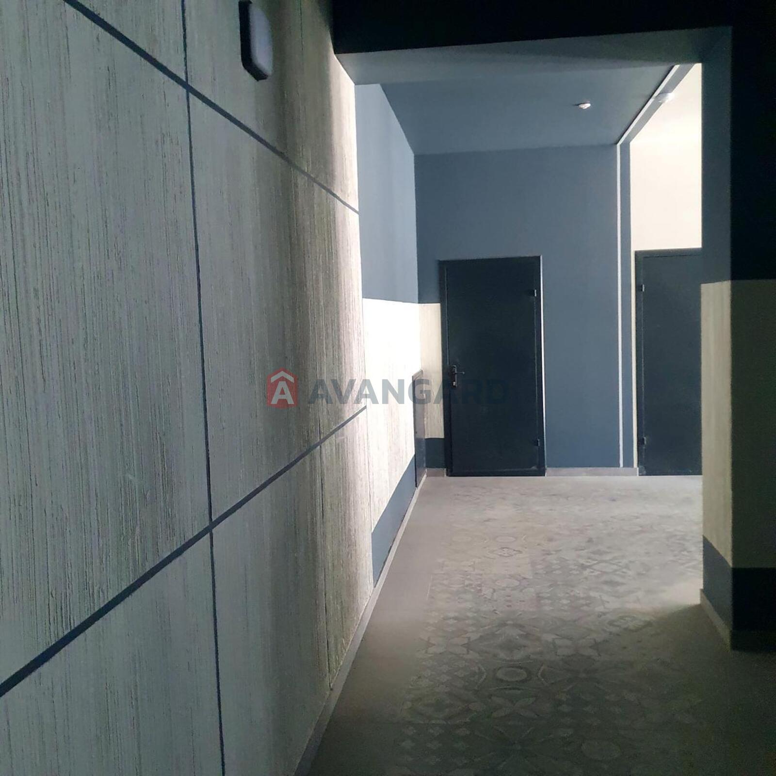 1 ��. ��������, 54/23/30 ��. �., 6/10 ������ ���� 3