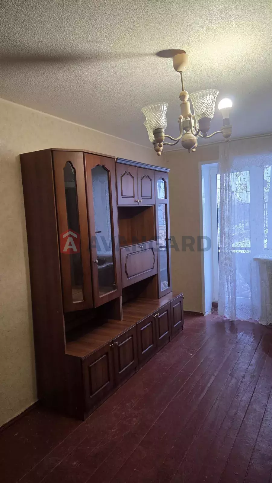 2 ��. ��������, 45/-/6 ��. �., 2/5 ������ ���� 1