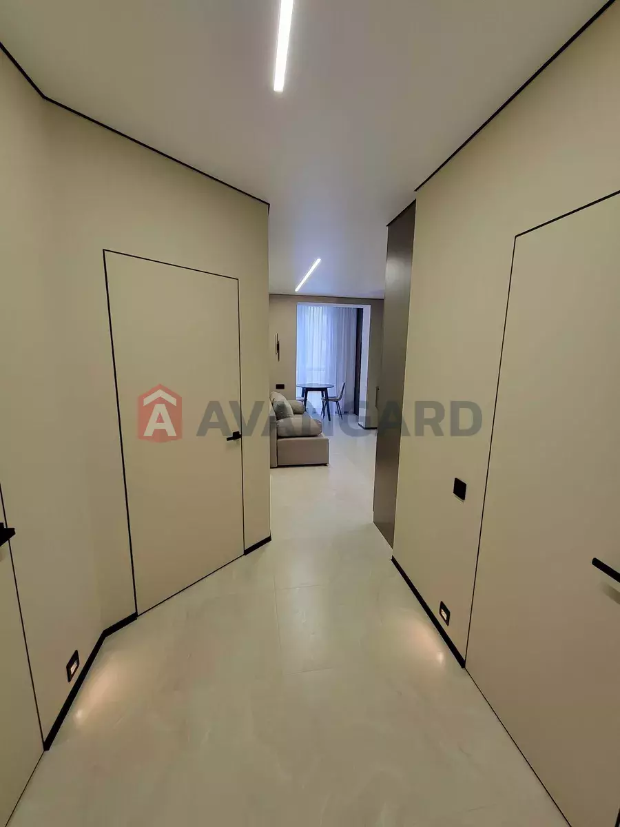 1 ��. ��������, 45/-/18 ��. �., 4/10 ������ ���� 12