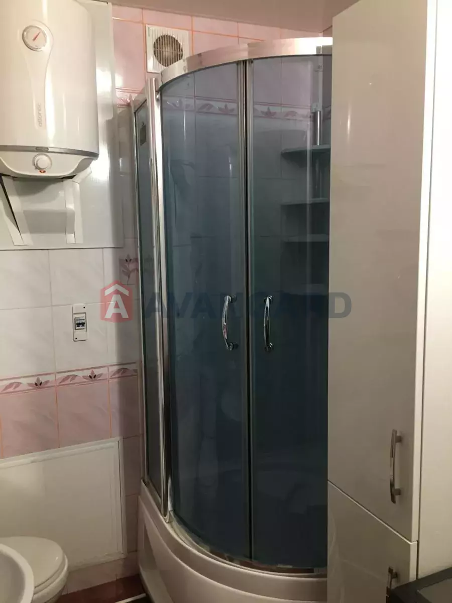 2 ��. ��������, 49/-/8 ��. �., 9/9 ������ ���� 5