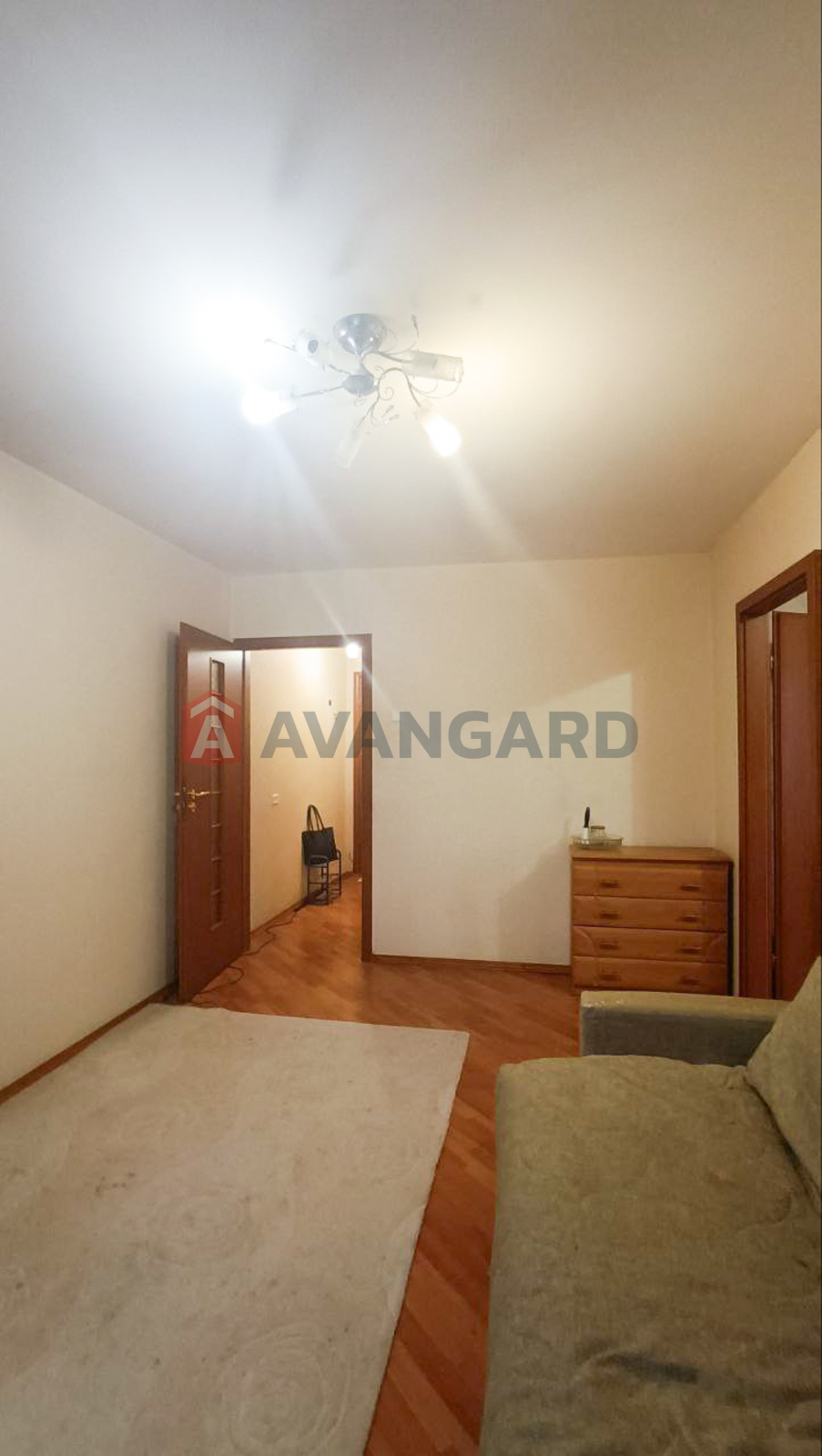 2 ��. ��������, 39/26/5,5 ��. �., 1/5 ������ ���� 4