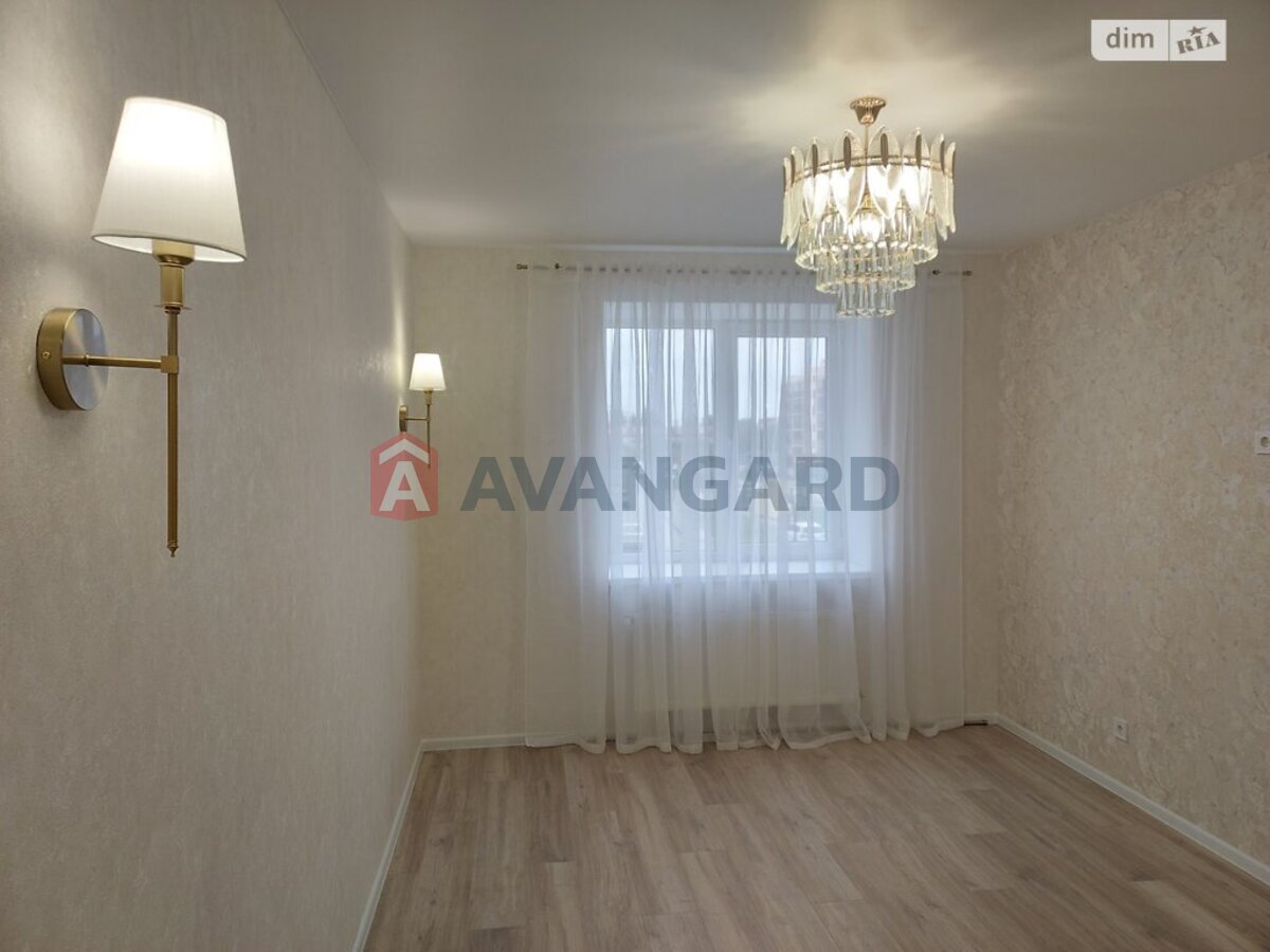 3 ����. ��������, 86/57/12 ��. �., 2/5 ���� ���� 5