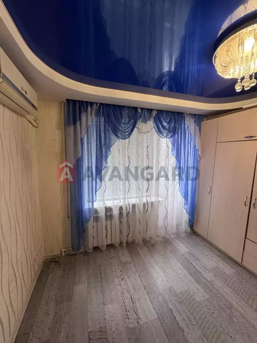 1 ��. ��������, 21/12/4 ��. �., 5/9 ������ ���� 5