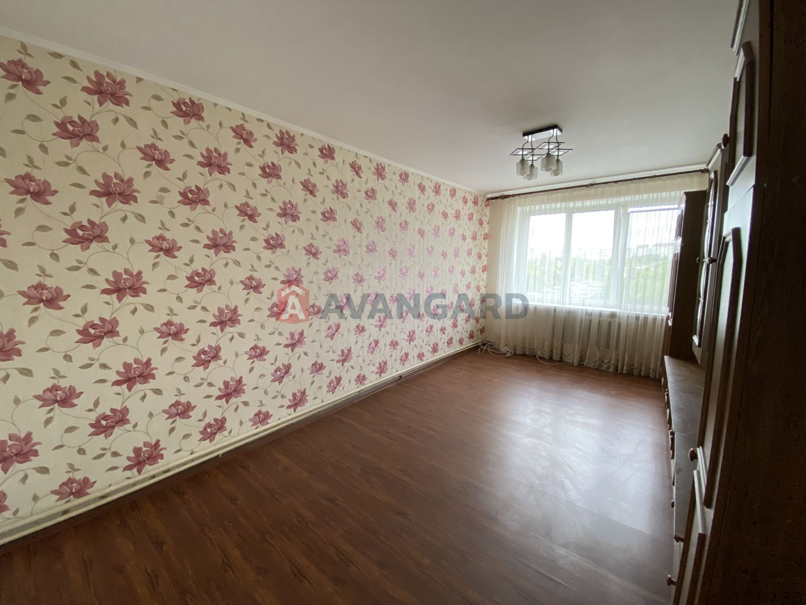 3 . , 63/-/8 . ., 9/9   9