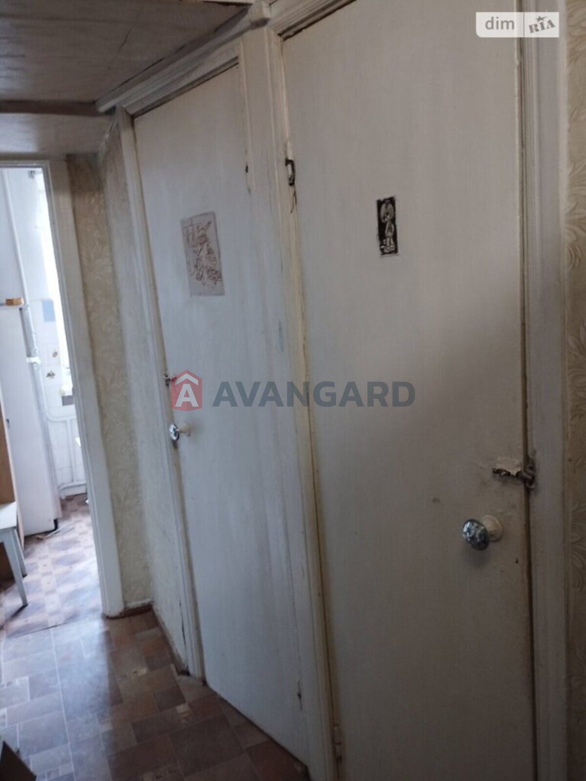 3 ��. ��������, 59/42/5 ��. �., 2/5 ������ ���� 4