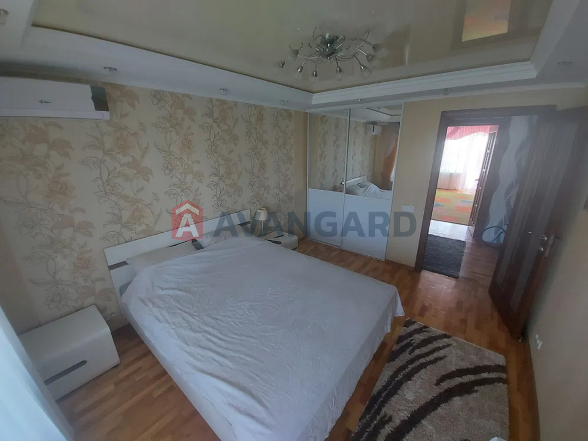 3 ��. ��������, 68/-/9 ��. �., 9/9 ������ ���� 15