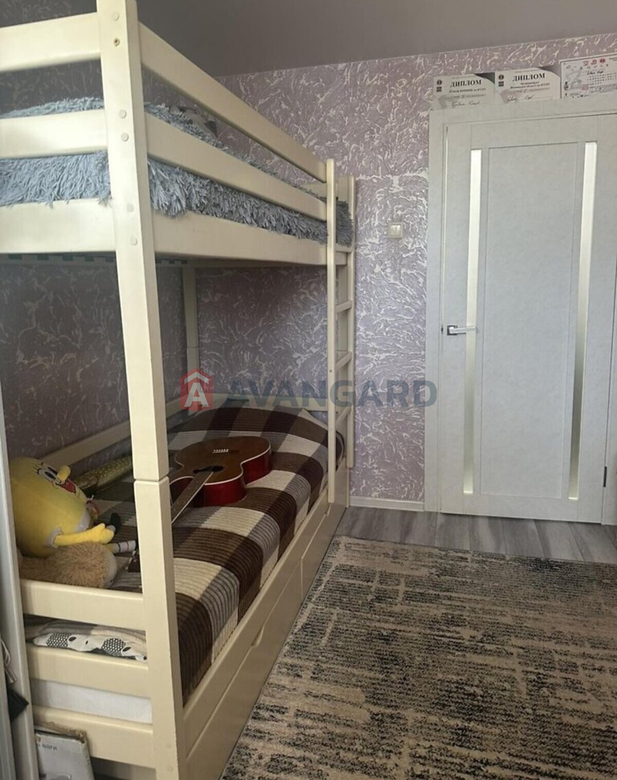 2 ��. ��������, 45/-/5.4 ��. �., 2/5 ������ ���� 22