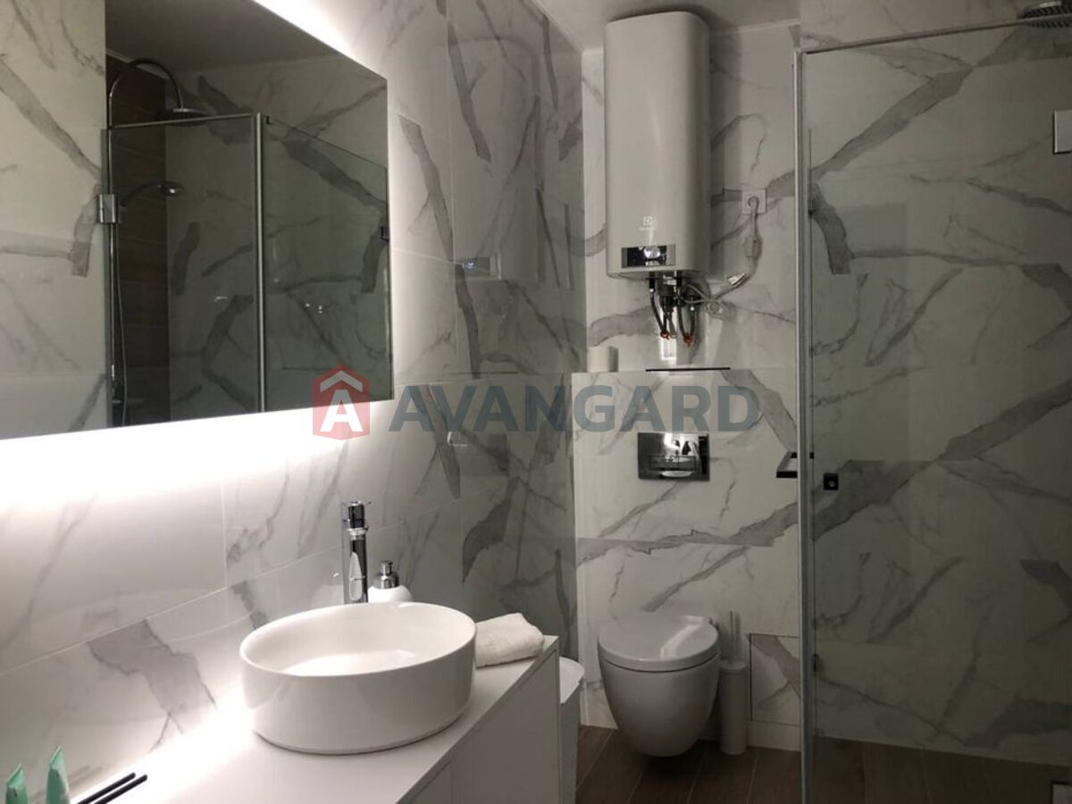 2 ��. ��������, 80/-/15 ��. �., 19/20 ������ ���� 6