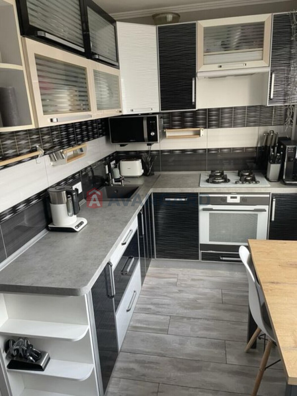 3 ����. ��������, 69/-/8 ��. �., 6/9 ���� ���� 5